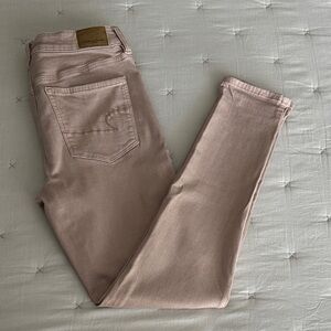 American Eagle Outfitters Women's Light Pink high rise Jegging